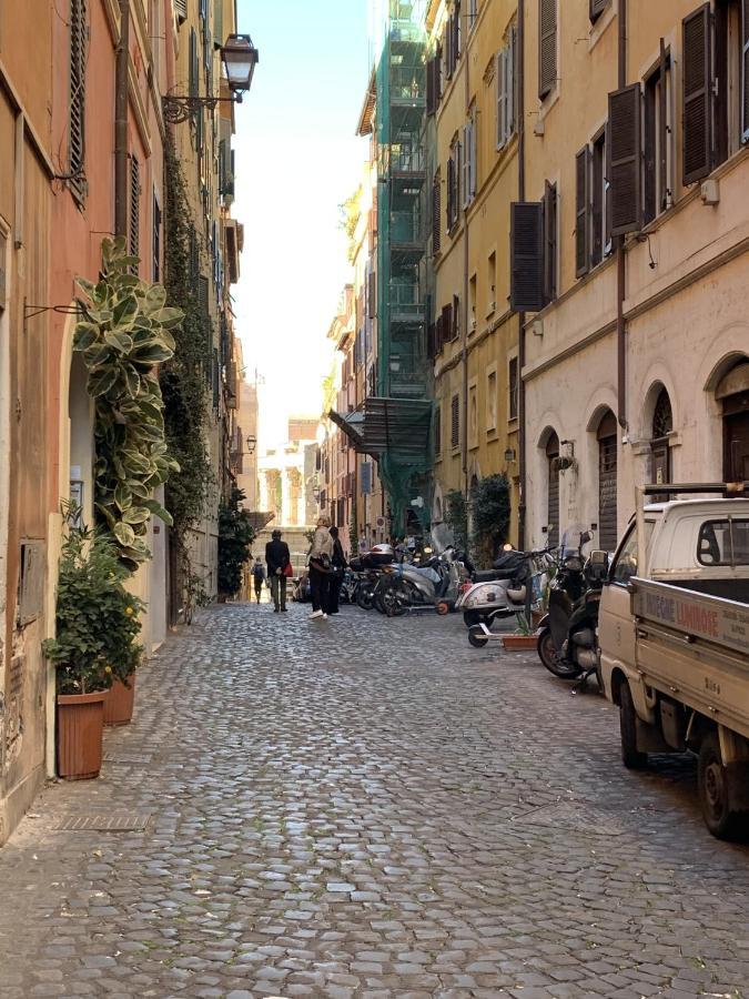 B&S Domus Colosseo Рим Екстериор снимка